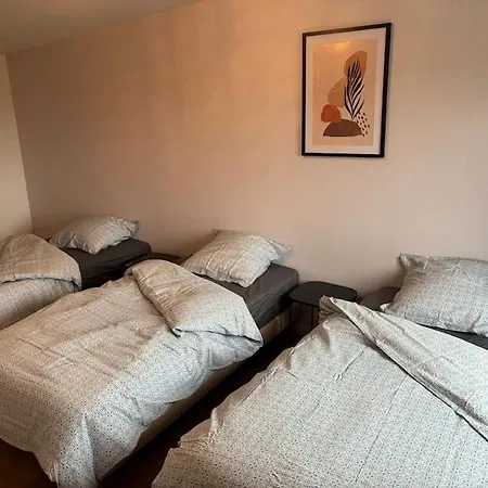 Grande Maison 6-8 Couchages Apartment *